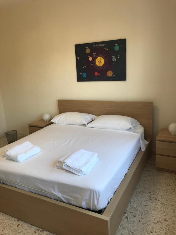 B&B Parco 2 Giugno Bari Extérieur photo