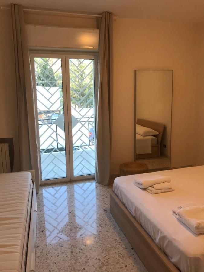 B&B Parco 2 Giugno Bari Extérieur photo